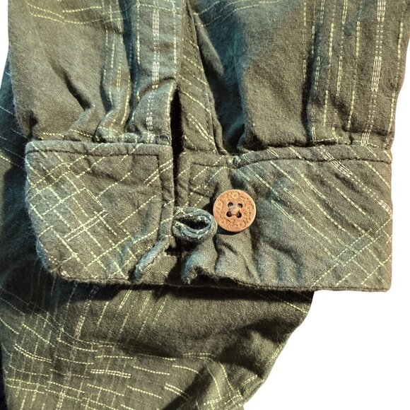 Woolrich Women's Green Pattern Shirt, Size Medium, Cotton, Button Front, Casual - Picture 8 of 10